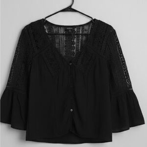 Boho Chic Black Lace Crochet Bell Sleeve Blouse Medium